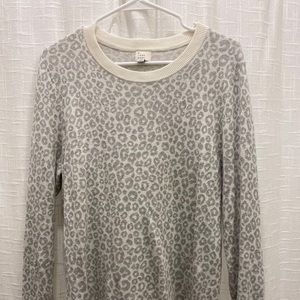 Leopard sweater